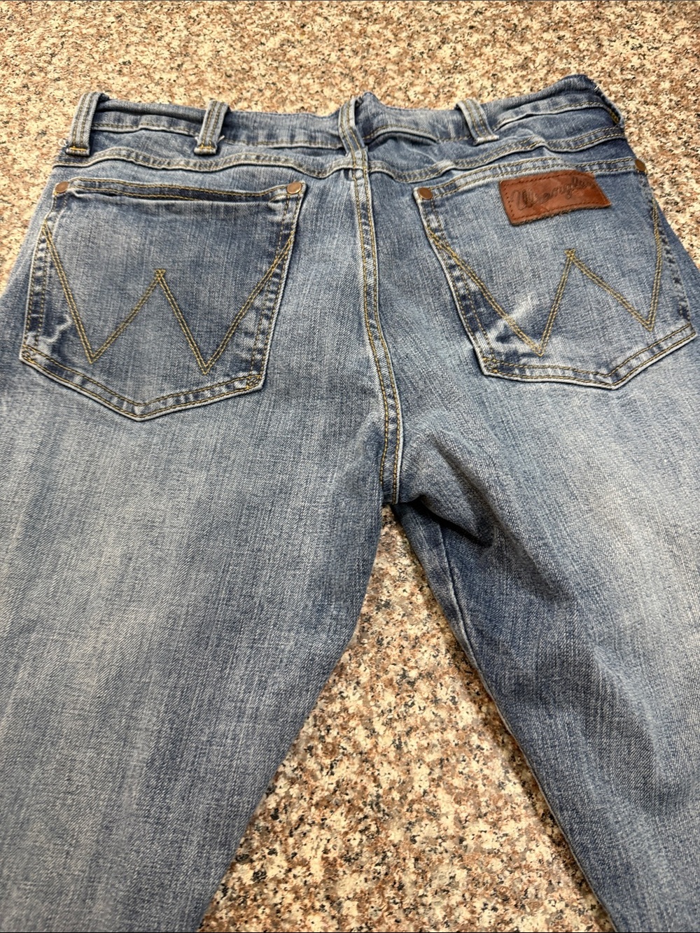 Wrangler Retro Men’s Slim Boot 32x30 Jean